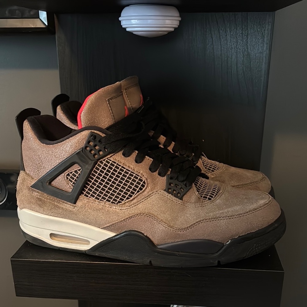Jordan 4 Taupe Haze